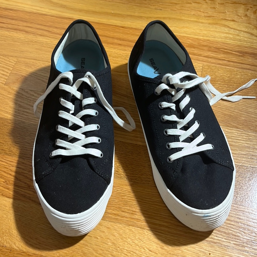 SeaVees Monterey platform sneaker black size 11 woman’s